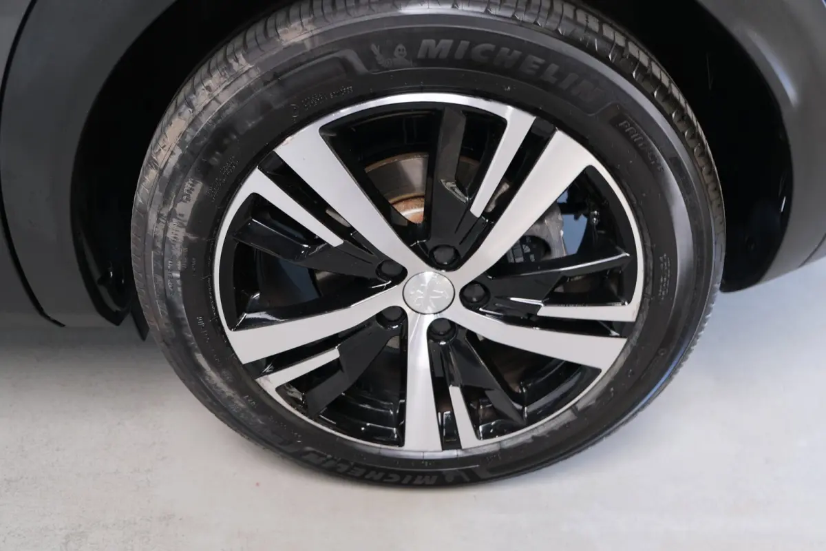 1.6 HYbrid 225 GT Automaat - N.A.P. Airco, Cruise, Camera, Virtual Display, Stoelverwarming.