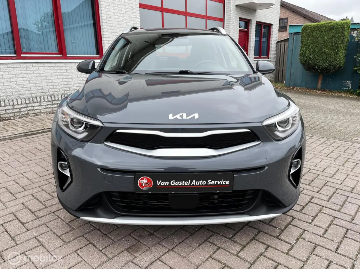 1.0 T-GDi MHEV NAVI / CAMERA / CRUISE