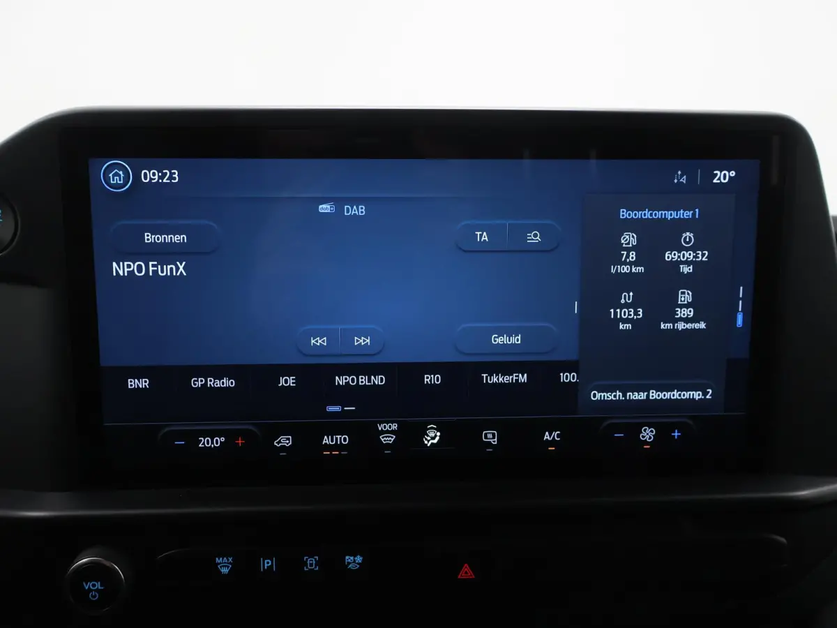 300 | 2.0 TDCI | L2 H1 | TREND | NAVIGATIE | PARKEERCAMERA | CRUISE CONTROL | APPLE CARPLAY | 3-ZITS |