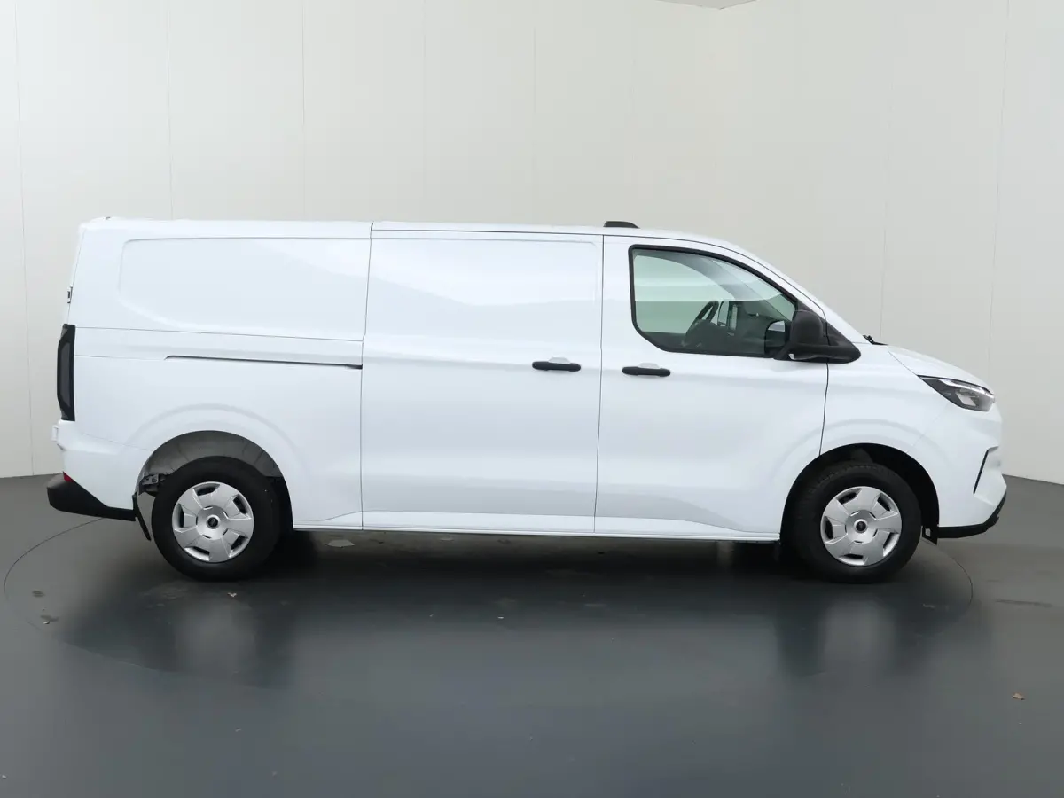 300 | 2.0 TDCI | L2 H1 | TREND | NAVIGATIE | PARKEERCAMERA | CRUISE CONTROL | APPLE CARPLAY | 3-ZITS |