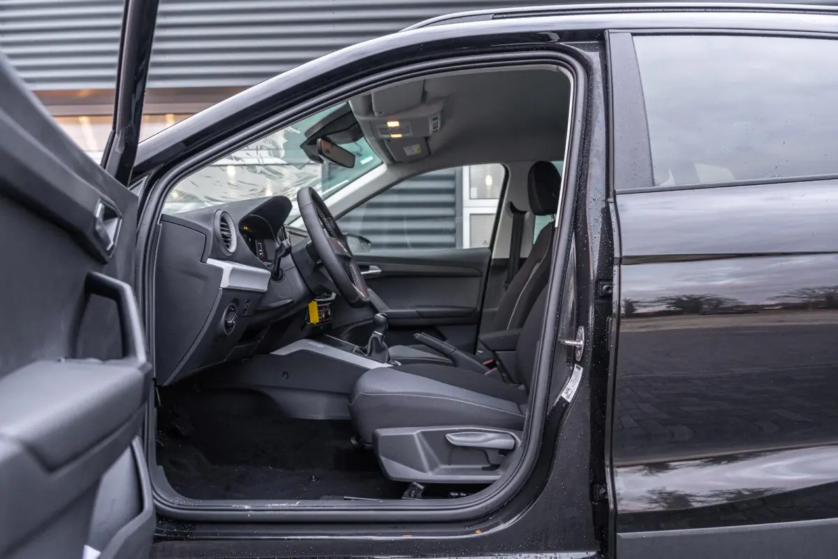 1.0 EcoTSI 95pk Style Business Connect | Apple Carplay/Android Auto | Stoelverwarming