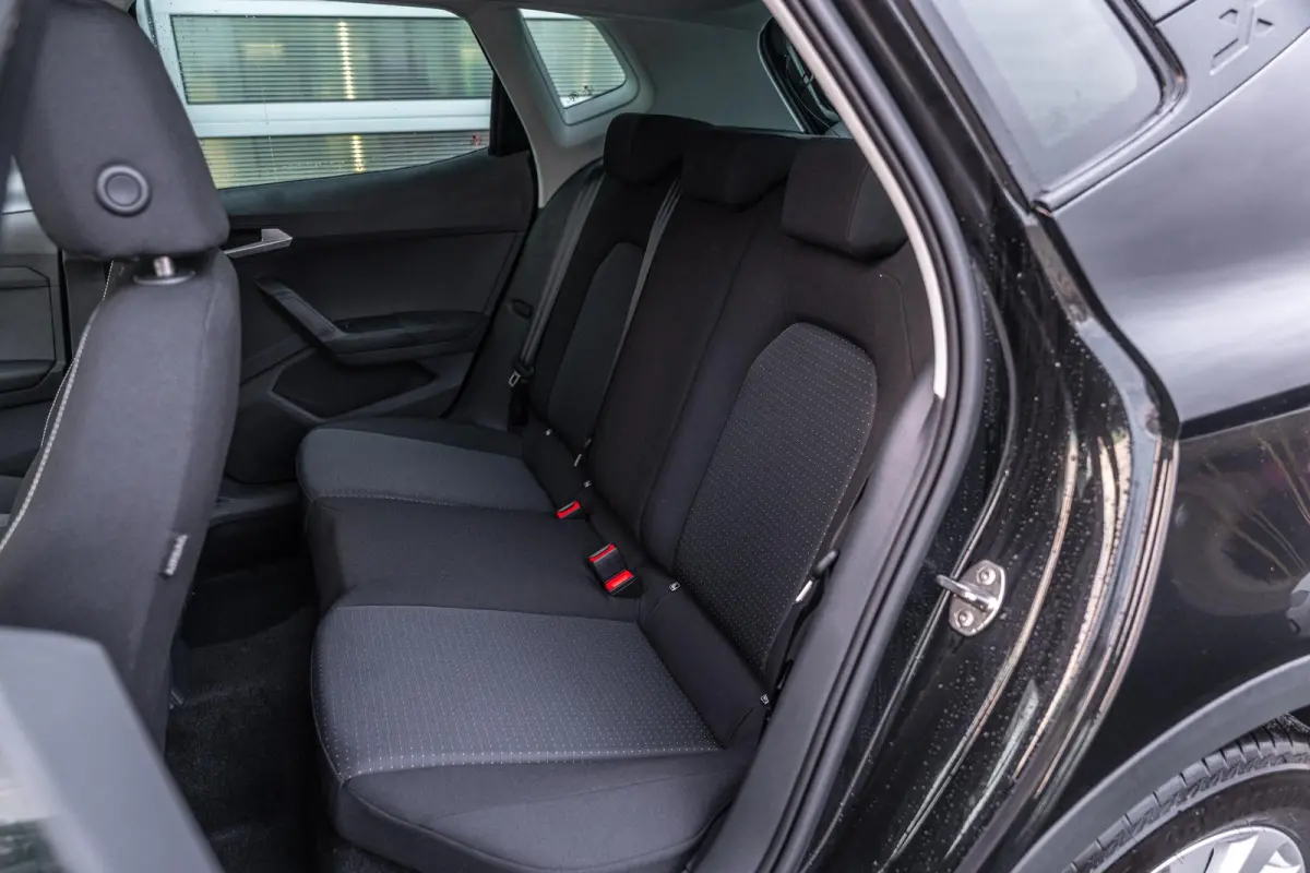 1.0 EcoTSI 95pk Style Business Connect | Apple Carplay/Android Auto | Stoelverwarming