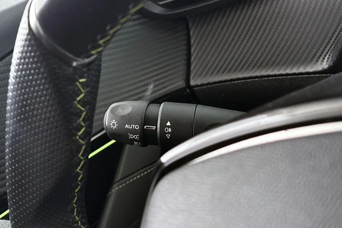 1.2 PureTech GT Pack Panoramadak Stoelverwarming Achteruitrijcamera Dodehoek