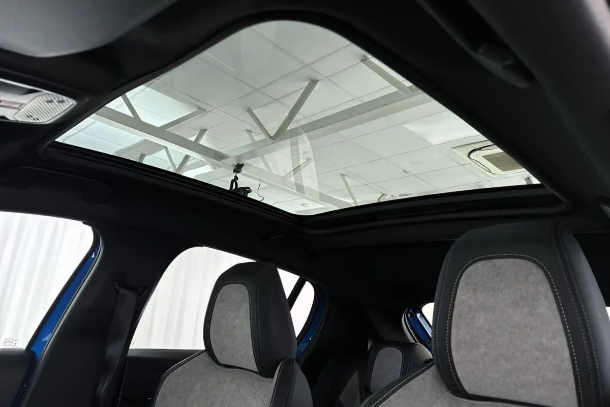 1.2 PureTech GT Pack Panoramadak Stoelverwarming Achteruitrijcamera Dodehoek