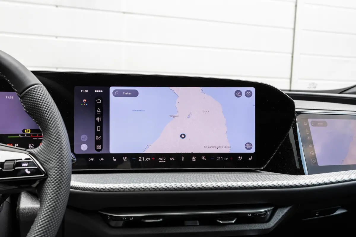 2.0 TFSI e-hybrid quattro S edition Competition | Winter Pakket | Mmi Experience Plus | B&O Sound