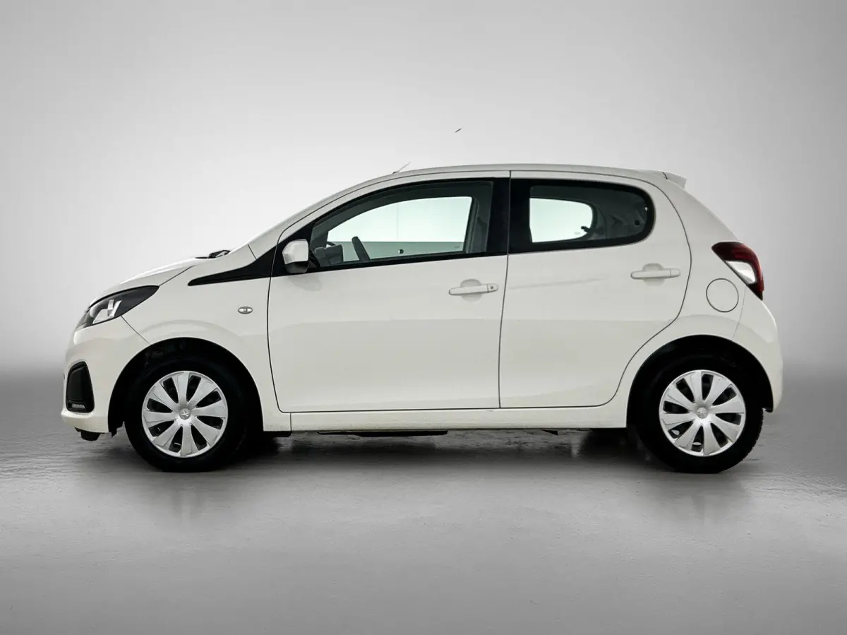 Active 1.0 e-VTi 72pk | Lage kilometerstand! | Airco | Elektrische ramen | Centrale portiervergrendeling | DAB+ radio | Bluetooth | Radio/MP3 speler met stuurbediening | Zuinig en voordelig 