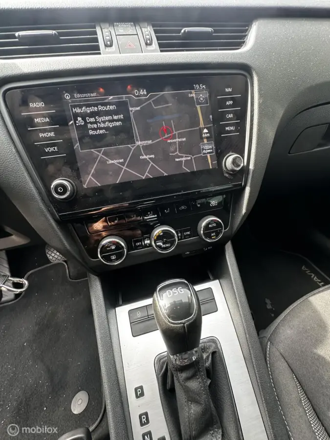 1.6 TDI Greentech Style Business