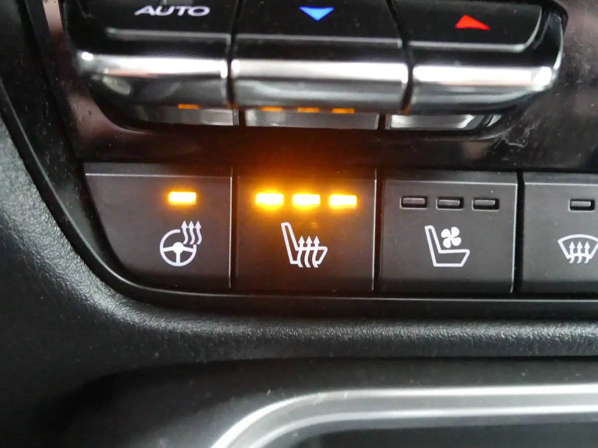 2.5 e-SkyActiv PHEV Homura | PANORAMADAK | ADAPTIVE CRUISE | CAMERA V+A | 360 CAMERA | STUUR+STOELVERWARMING | STOELVENTILATIE | PARKEERSENSOREN V+A | ELEKTRISCHE ACHTERKLEP | HEAD-UP | NAVI