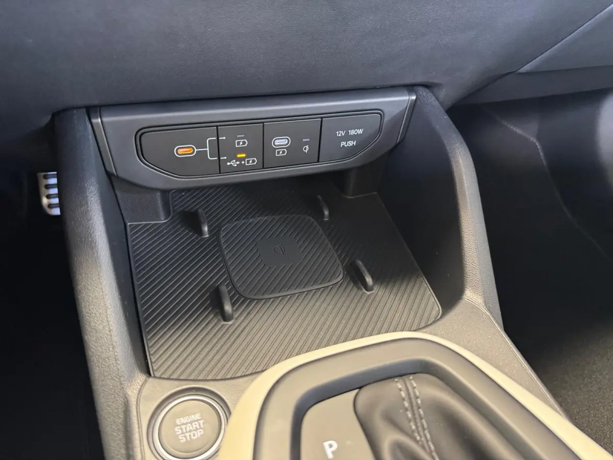 Sportswagon 1.0 T-GDi MHEV GT-Line Launch Edition (pano) Dodehoekassistentie | Kruisend verkeersassistentie achter | Uitstapwaarschuwing | Stoel + stuurwielverwarming
