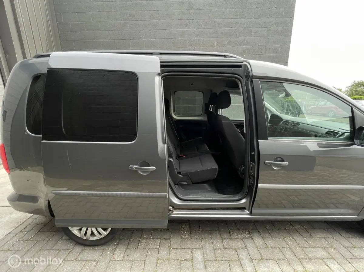 Maxi 1.4 TSI Benzine | 7-Persoons | Trekhaak | Parkeersensoren | 2x schuifdeur | Dubbele achterdeur |