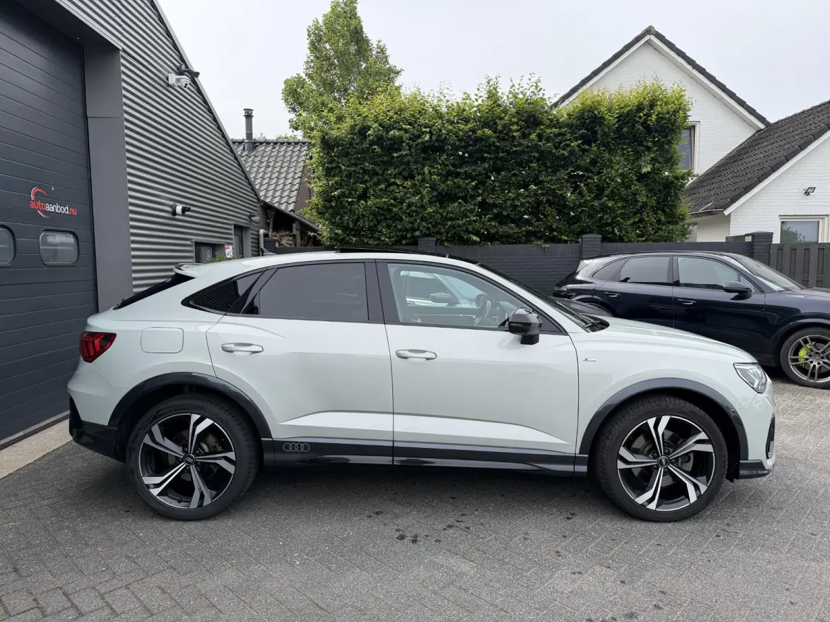 45 TFSI quattro edition one | Panoramadak | 360* Camera | Bang & Olufsen | Elektrische Achterklep | DAB |