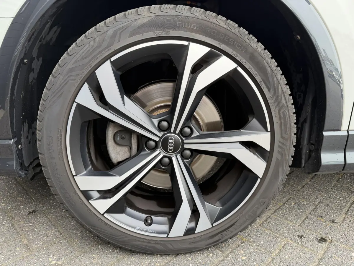 45 TFSI quattro edition one | Panoramadak | 360* Camera | Bang & Olufsen | Elektrische Achterklep | DAB |