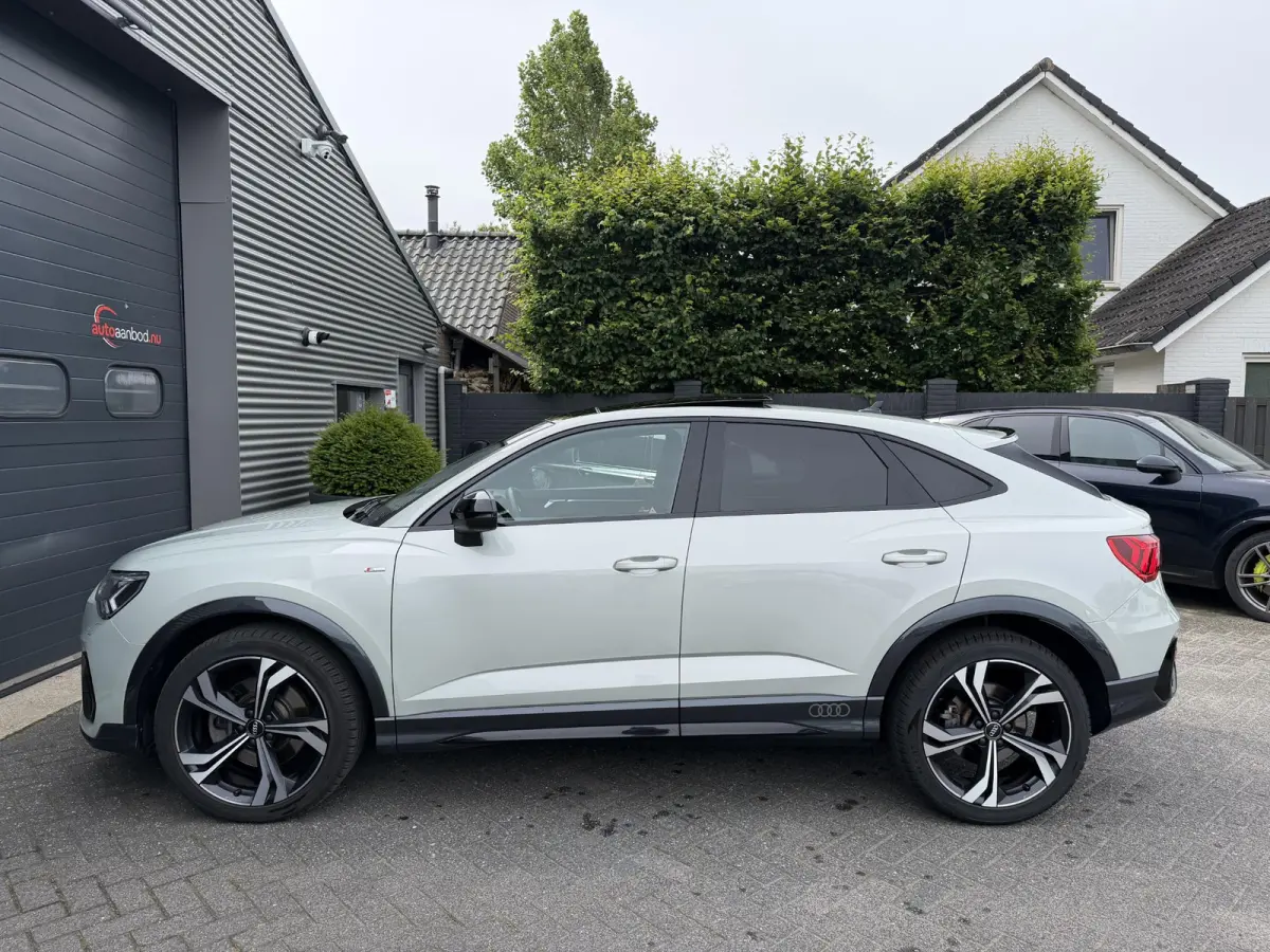 45 TFSI quattro edition one | Panoramadak | 360* Camera | Bang & Olufsen | Elektrische Achterklep | DAB |