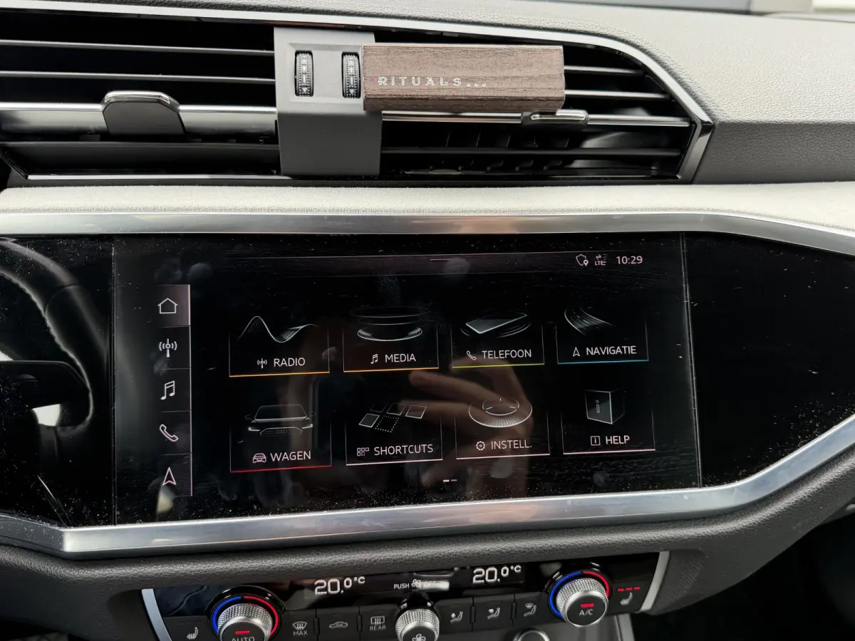 45 TFSI quattro edition one | Panoramadak | 360* Camera | Bang & Olufsen | Elektrische Achterklep | DAB |