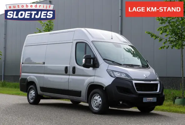 335 2.2 BlueHDi 140 L2H2 Premium in Topstaat |Metallic |Camera |Cruise |Navi |1 eigenaar |3500 KG |Mooie Camperbasis |BPM vrij |140 pk |EURO6D