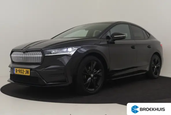 iV 80 RS 300 PK | Panodak | SOH 96% | Camera | Elektr. Stoel incl Memory l Apple carplay Android auto | Cruise control adaptief | Keyless entry/start | Stoel/stuurverwarming | Climate contro