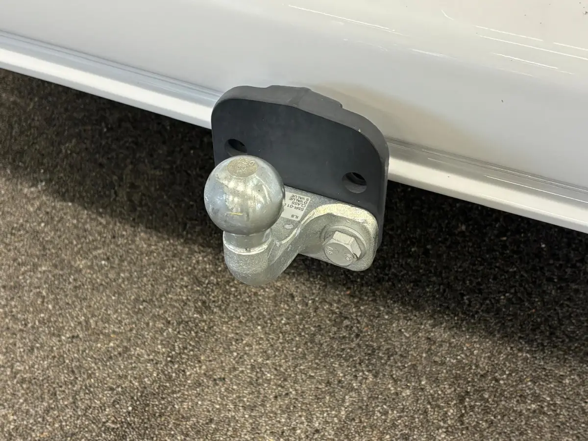1.5 BlueHDi 100PK L2 Navigatie Airco Camera