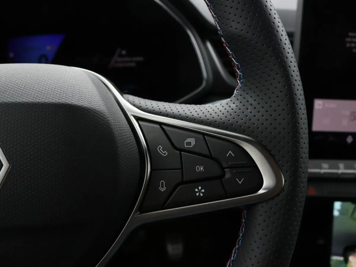 esprit Alpine full hybrid E-Tech 160 | Panoramadak | Harman Kardon | Google Navigatie |