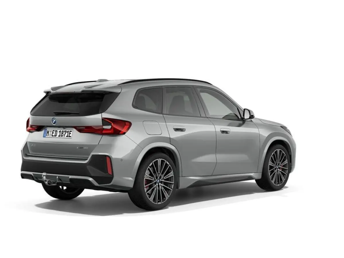 xDrive30 67 kWh M Sport Edition High Executive | M Sportpakket Pro | Comfort Pack | Innovation Pack | Panoramadak