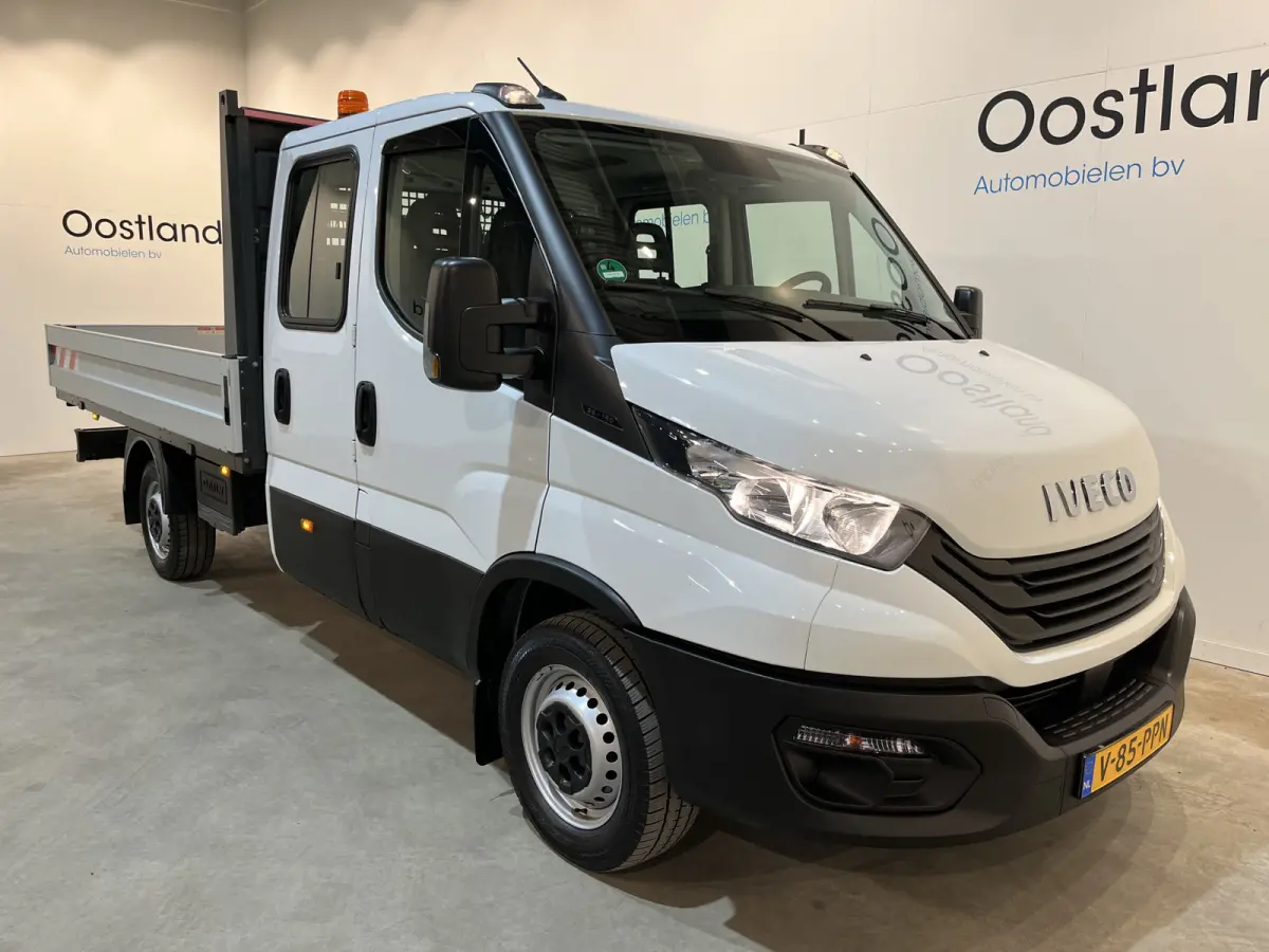 35S16 2.3 375 DC 7 pers. Open Laadbak / Euro 6 / Trekhaak 3.500 KG / Airco / Cruise Control / 32.300 KM !!