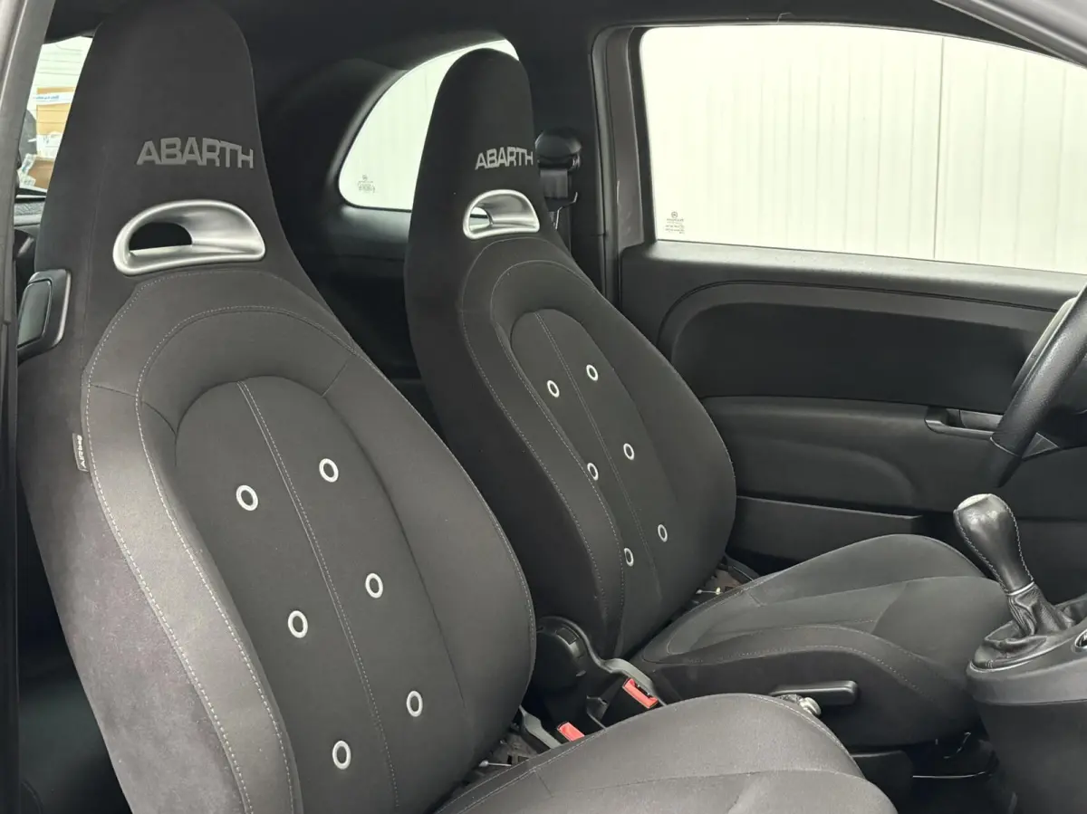 1.4 T-Jet Abarth 595 70th Anniversary / Keurige staat / Liefhebbersauto