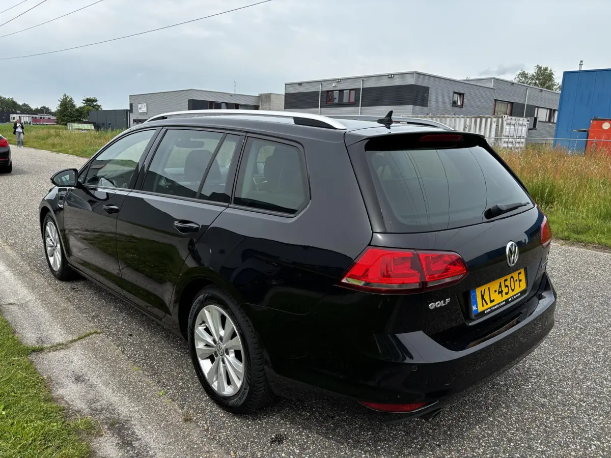 1.0 TSI Connected PDC, TREKHAAK Camera, CRUISE MOOIE AUTO!!!