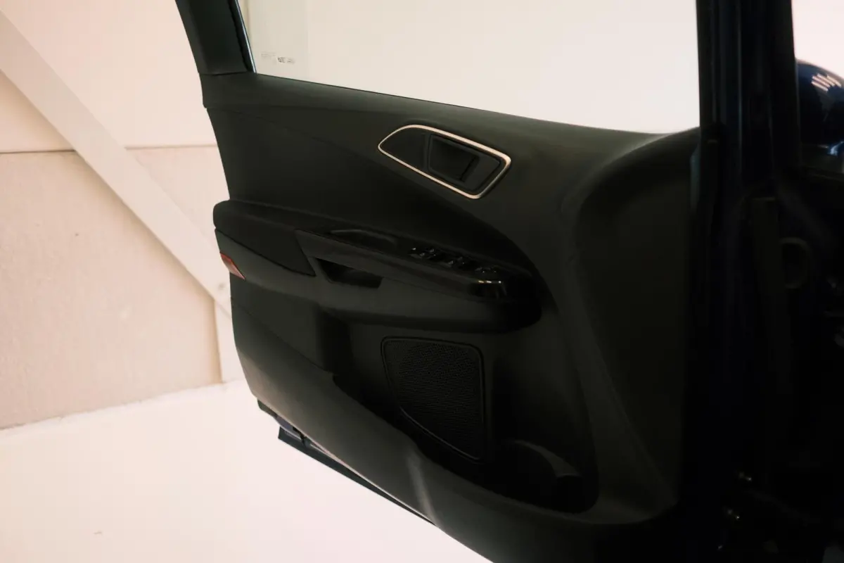 1.0 EcoBoost Titanium NAP NAVI CAMERA