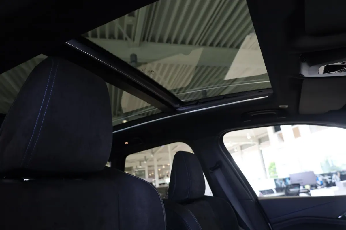 225e xDrive M Sport Pro | Panoramadak | Head Up | Harman Kardon | Driving Assistant Plus | Trekhaak