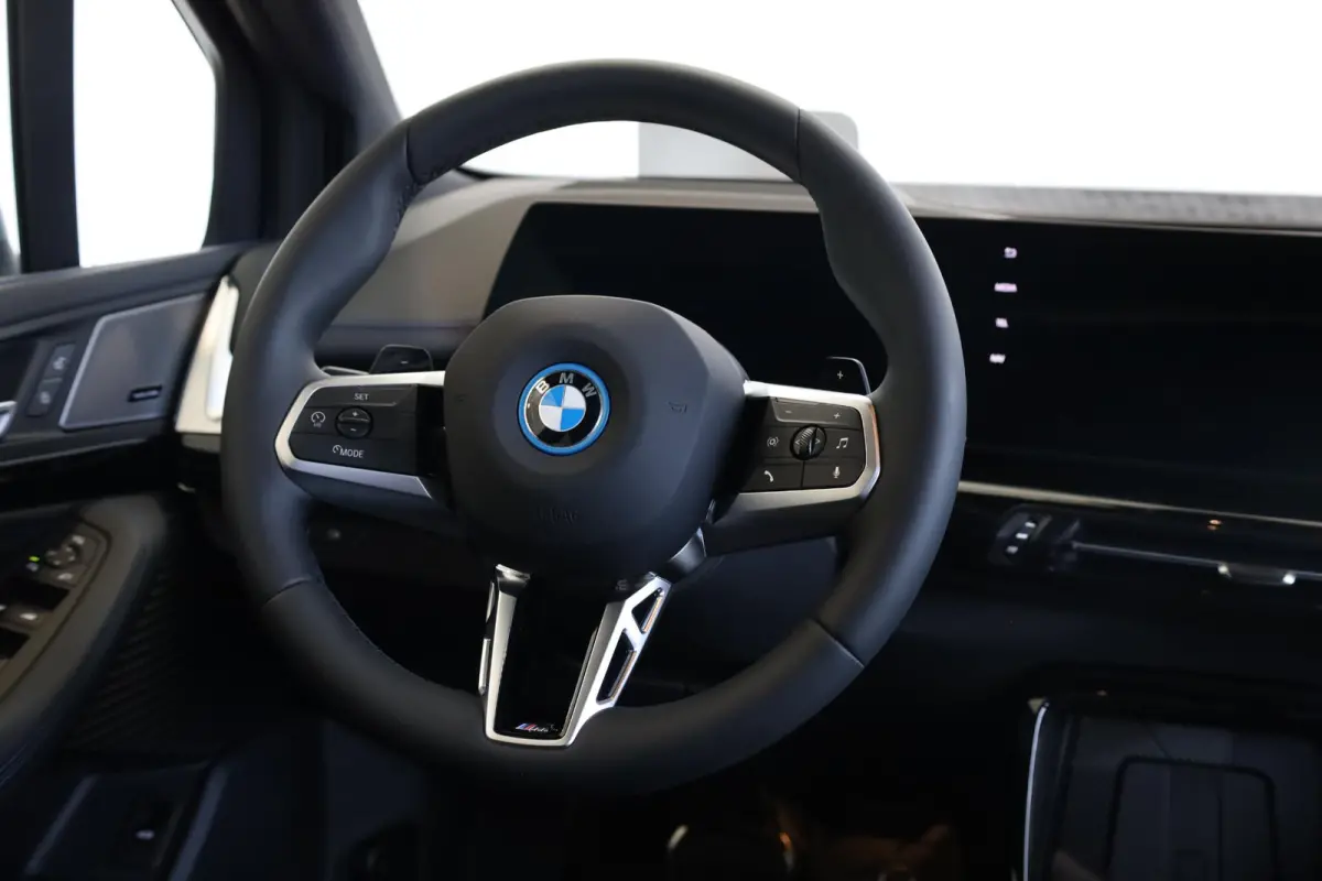 225e xDrive M Sport Pro | Panoramadak | Head Up | Harman Kardon | Driving Assistant Plus | Trekhaak
