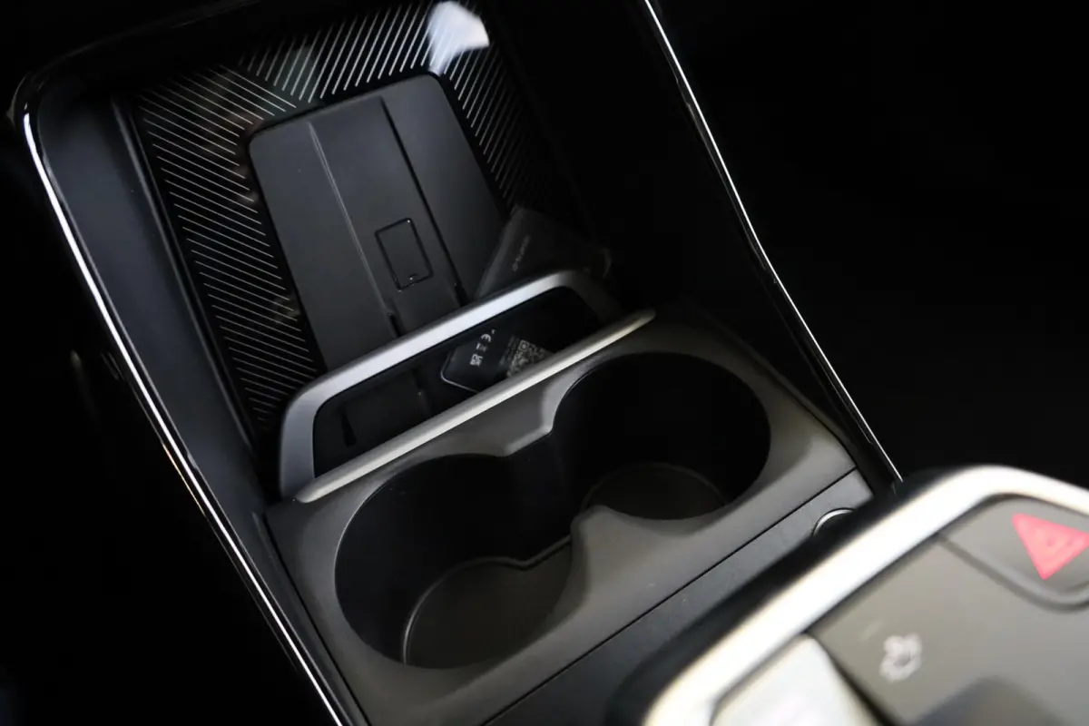 225e xDrive M Sport Pro | Panoramadak | Head Up | Harman Kardon | Driving Assistant Plus | Trekhaak