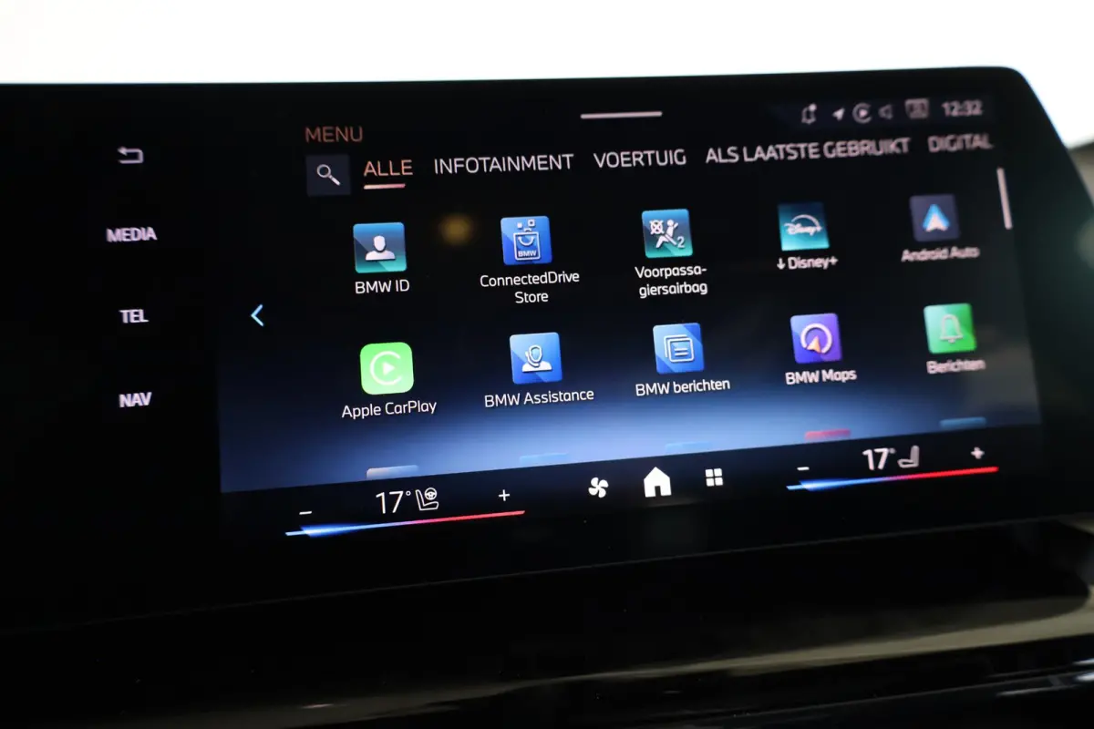 225e xDrive M Sport Pro | Panoramadak | Head Up | Harman Kardon | Driving Assistant Plus | Trekhaak