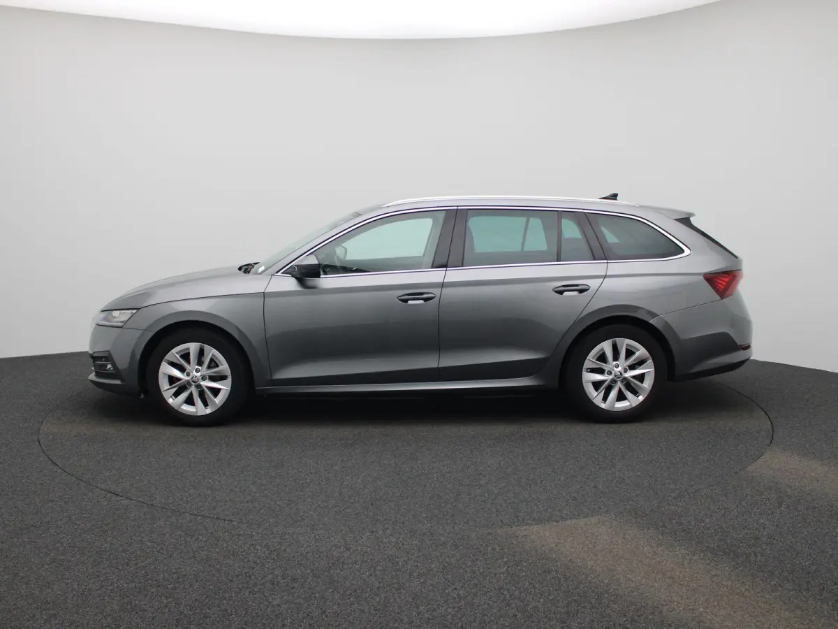 1.0 TSI Business Edition | Apple Carplay / Android Auto | Parkeersensoren | Lichtmetalen Velgen |