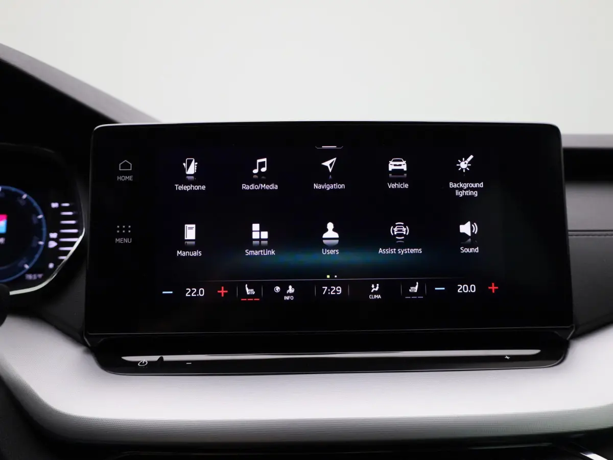1.0 TSI Business Edition | Apple Carplay / Android Auto | Parkeersensoren | Lichtmetalen Velgen |