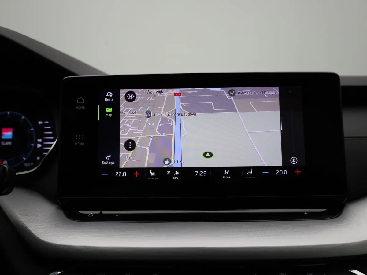 1.0 TSI Business Edition | Apple Carplay / Android Auto | Parkeersensoren | Lichtmetalen Velgen |