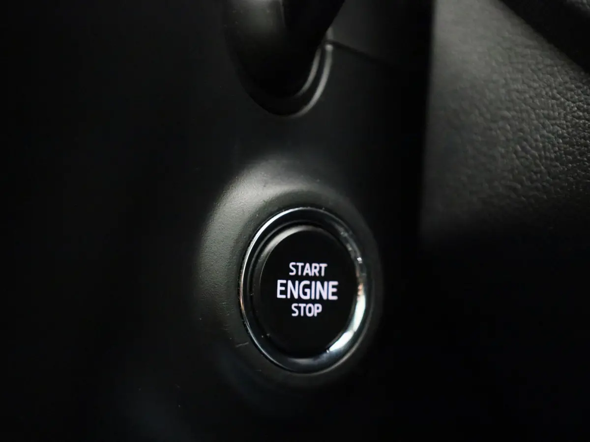 1.0 TSI Business Edition | Apple Carplay / Android Auto | Parkeersensoren | Lichtmetalen Velgen |