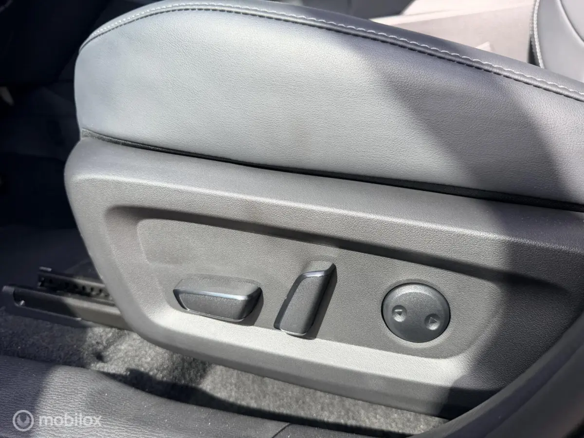 2.4 PHEV First Edition