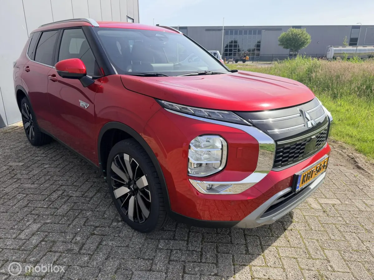 2.4 PHEV First Edition
