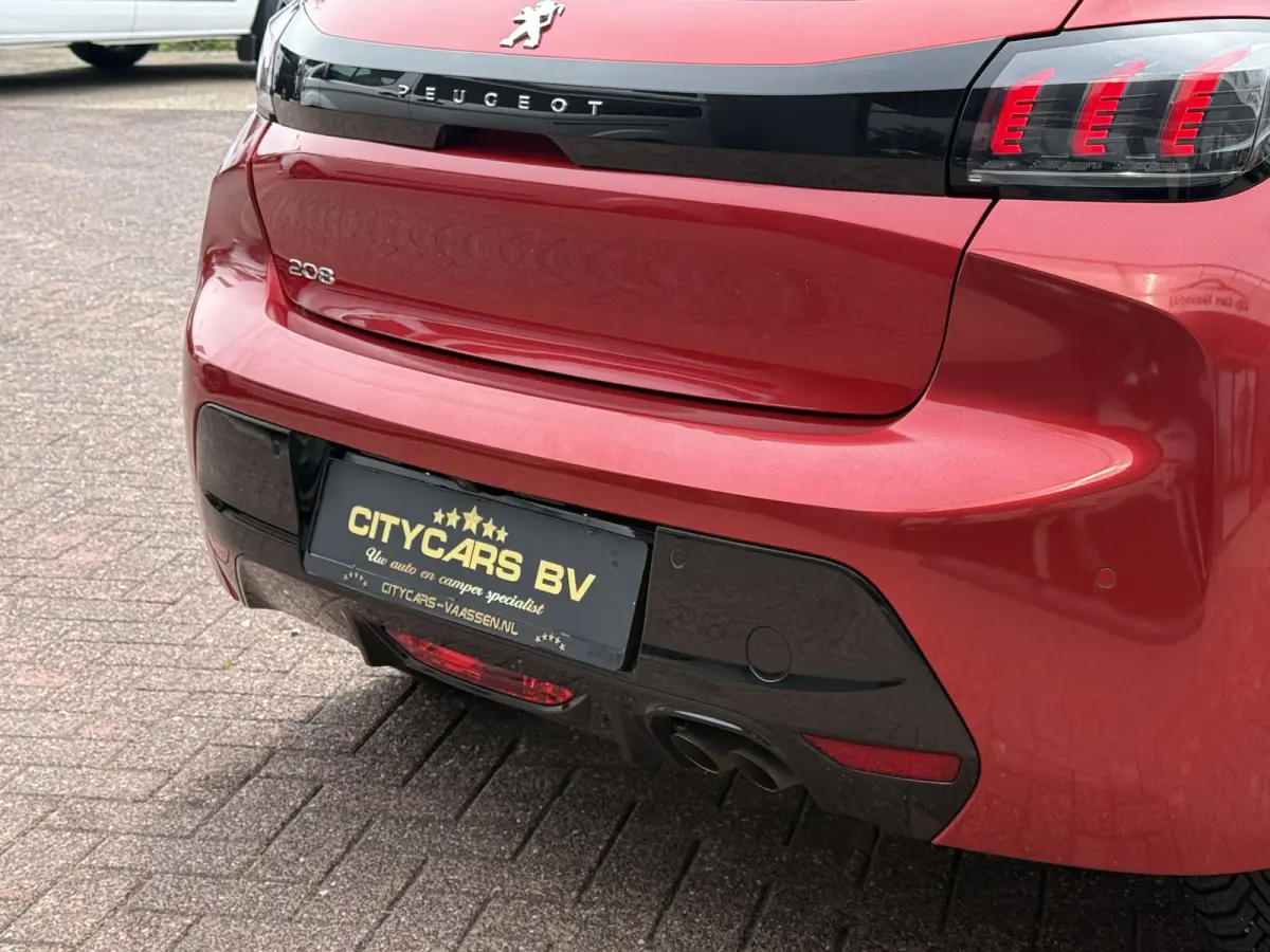 1.2 PureTech Blue Lease Allure automaat 131 pk org nl auto nap logisch navi camera climate ctr cruise ctr led half leder/stof lmv 17 inch dealer onderhouden