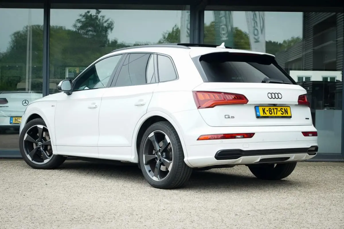 3.0 TDI quattro Sport S Line Black Edition / Pano / Leder / Luchtvering / Adaptive Cruise