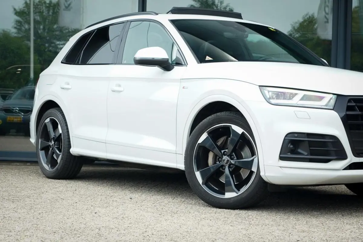 3.0 TDI quattro Sport S Line Black Edition / Pano / Leder / Luchtvering / Adaptive Cruise