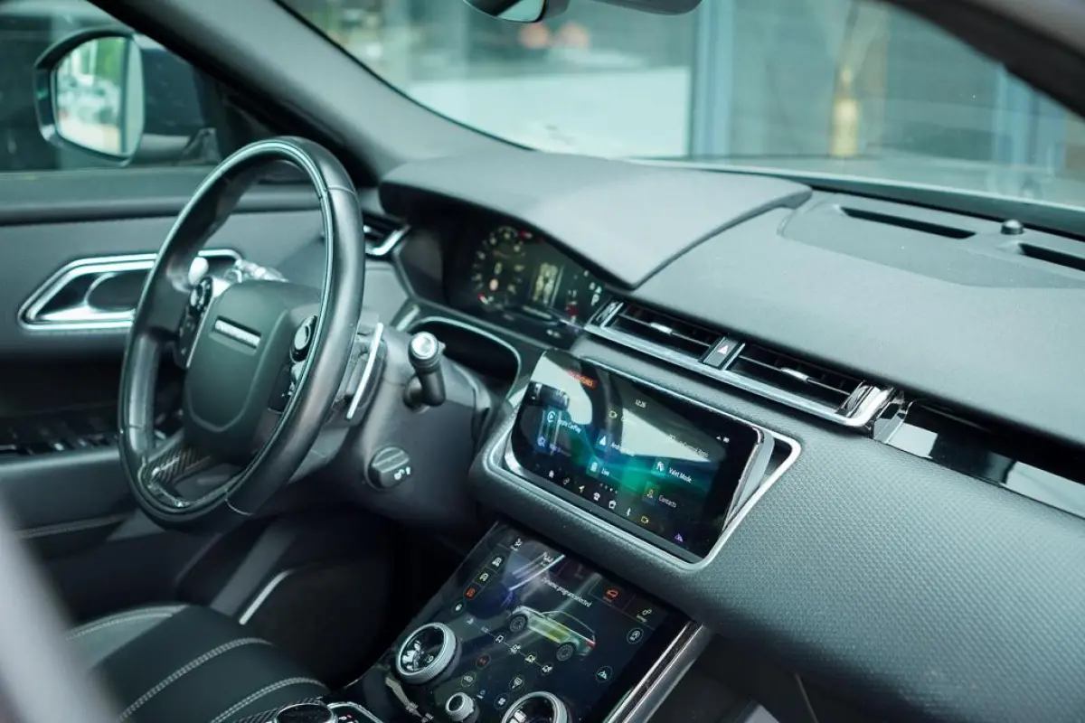 3.0 V6 AWD First Edition / Pano / Luchtvering / Meridian Surround / 23''