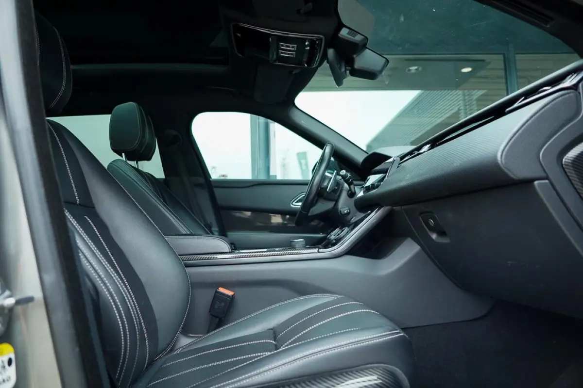 3.0 V6 AWD First Edition / Pano / Luchtvering / Meridian Surround / 23''