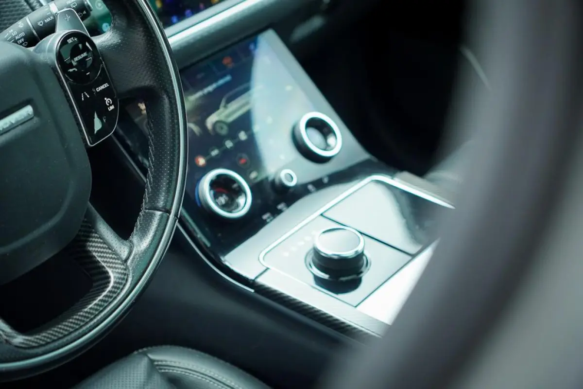 3.0 V6 AWD First Edition / Pano / Luchtvering / Meridian Surround / 23''
