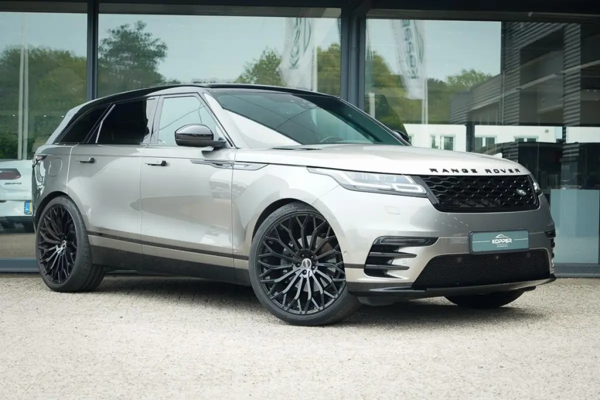 3.0 V6 AWD First Edition / Pano / Luchtvering / Meridian Surround / 23''