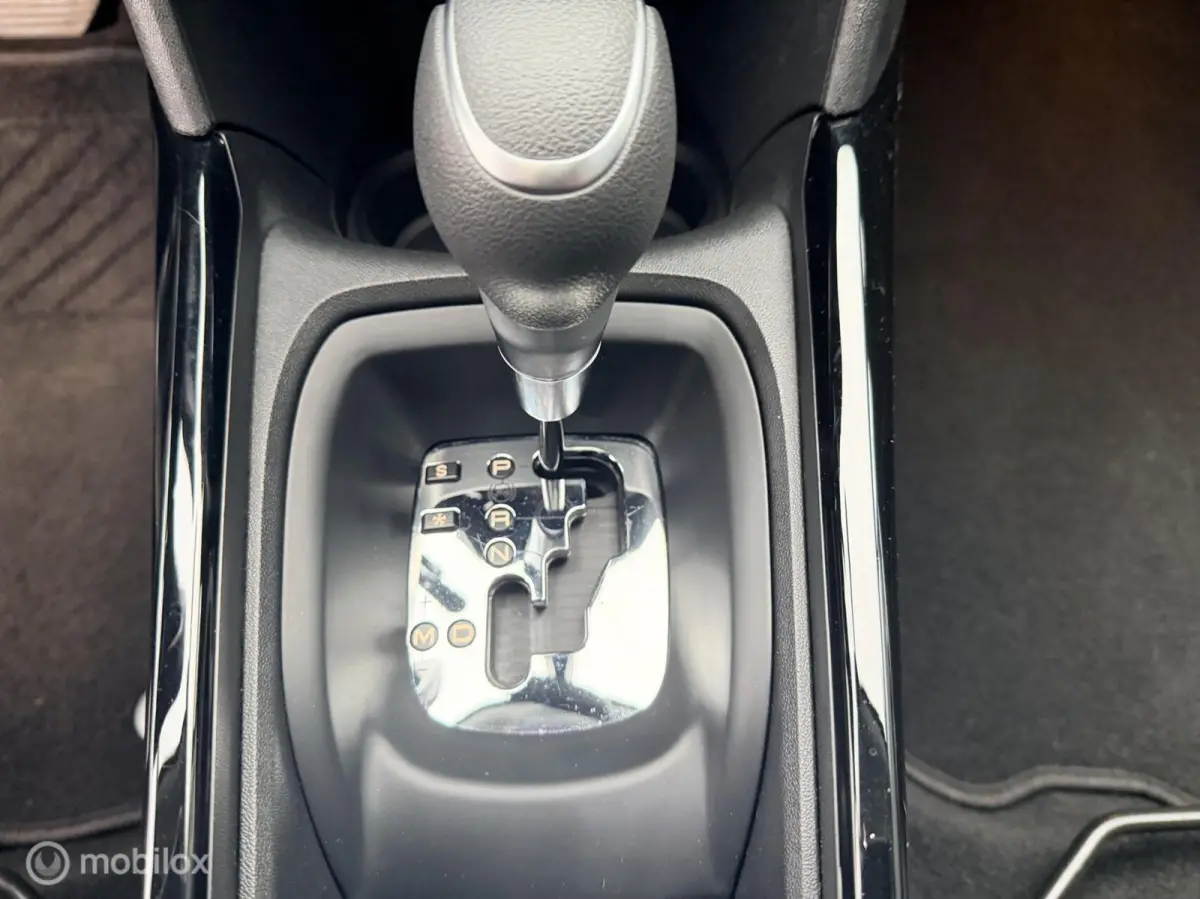 1.2 PureTech Allure navi panodak cruise control