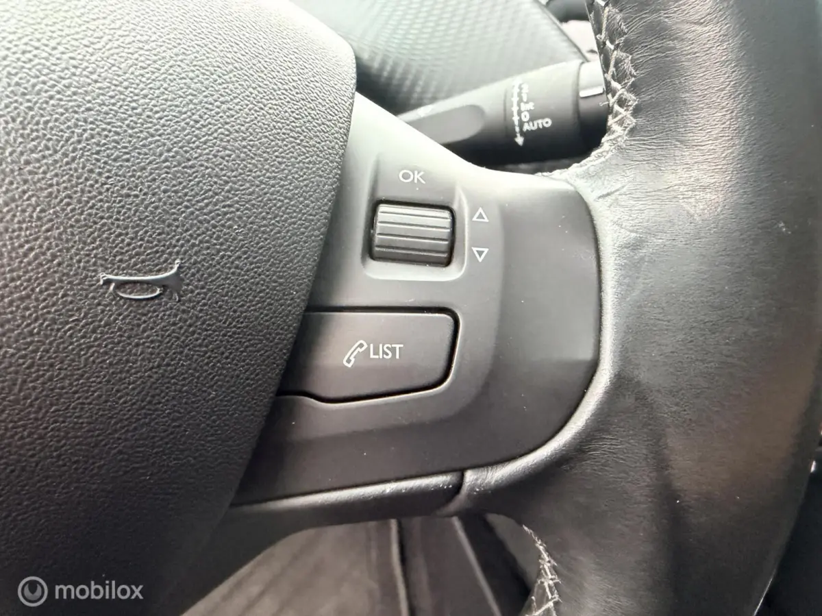 1.2 PureTech Allure navi panodak cruise control