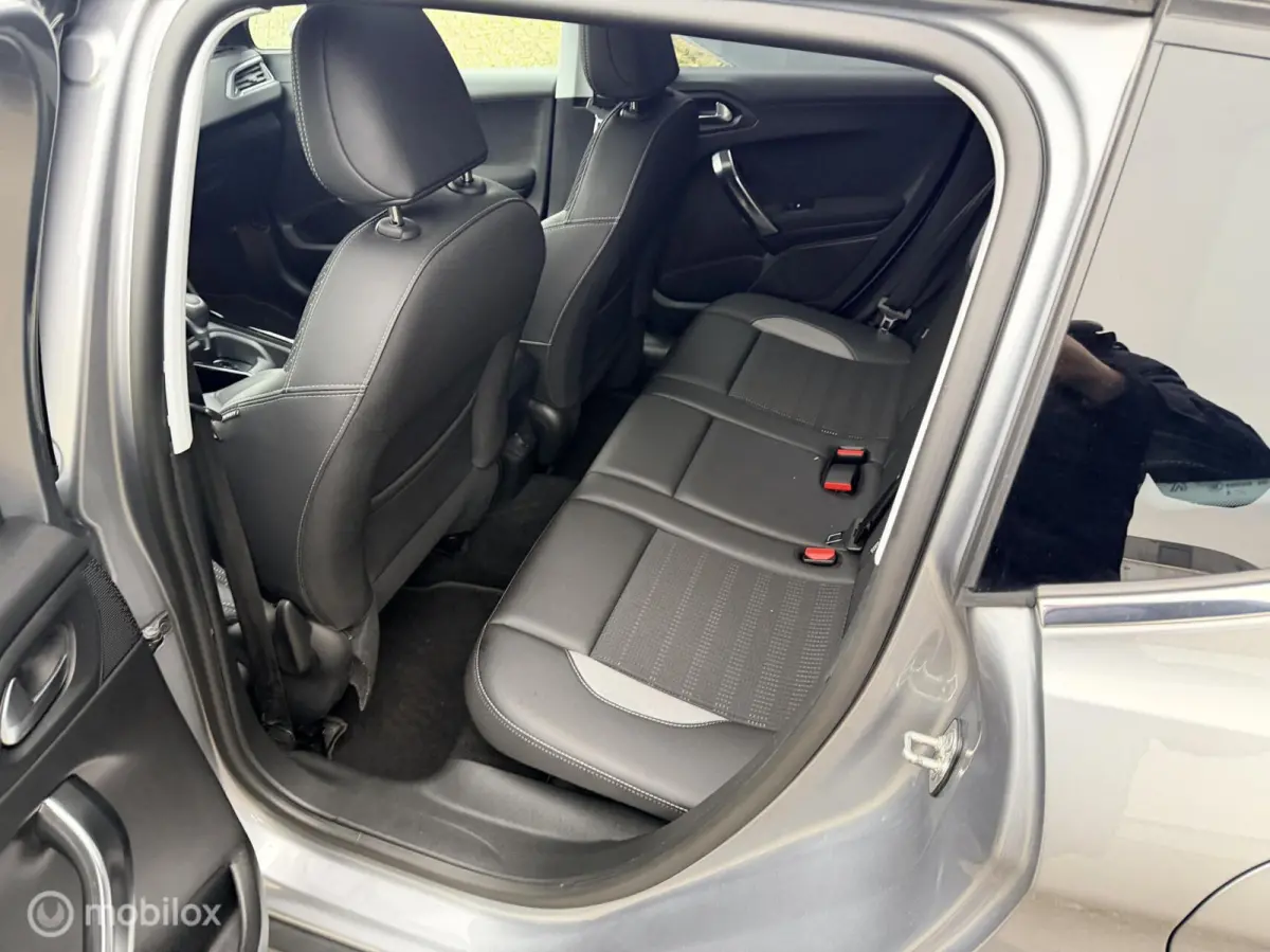 1.2 PureTech Allure navi panodak cruise control