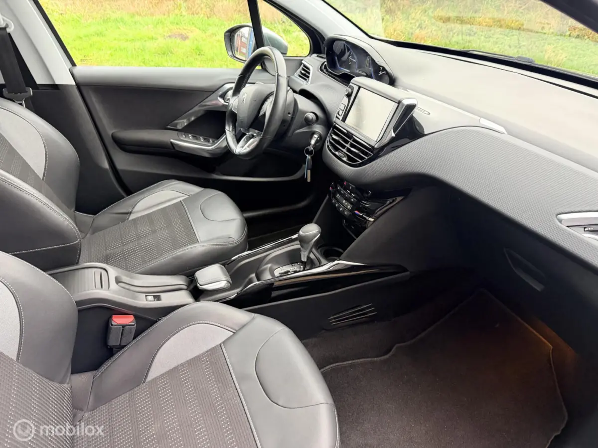 1.2 PureTech Allure navi panodak cruise control