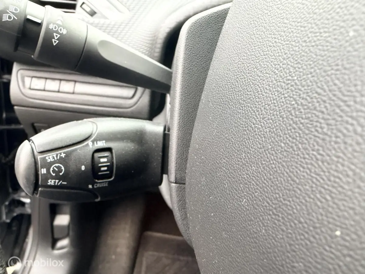 1.2 PureTech Allure navi panodak cruise control
