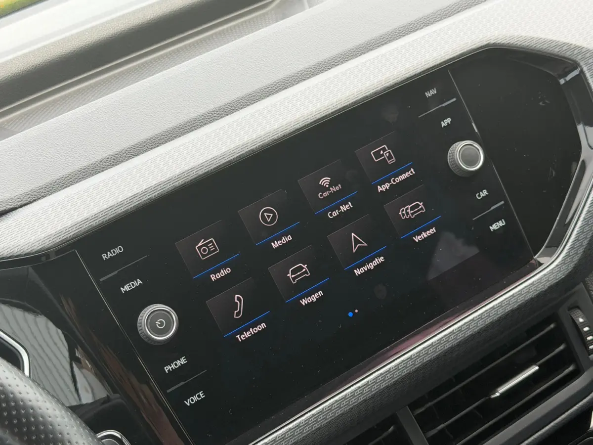 1.0 TSI DSG Automaat 2x R-Line - DeepBlack Pearl - Virtual/Camera/Carplay